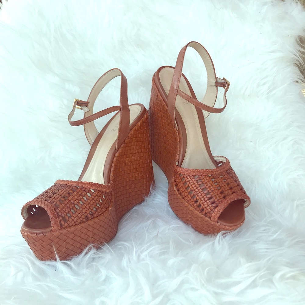 Schutz Woven Leather Wedge NWOT Size 40 (9US)